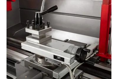 Фото JET BD-13G Токарный станок по металлу 400В в интернет-магазине ToolHaus.ru