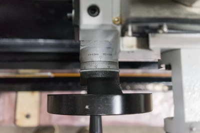 Фото Токарно-винторезный станок STALEX CM6241/1000 в интернет-магазине ToolHaus.ru