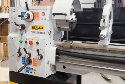 Фото Токарно-винторезный станок STALEX CM6241/1500 в интернет-магазине ToolHaus.ru